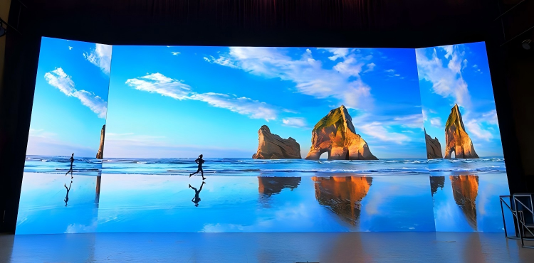 A Shenzhen LED display factory has become popular on TikTok, with a single video exceeding 100 million views