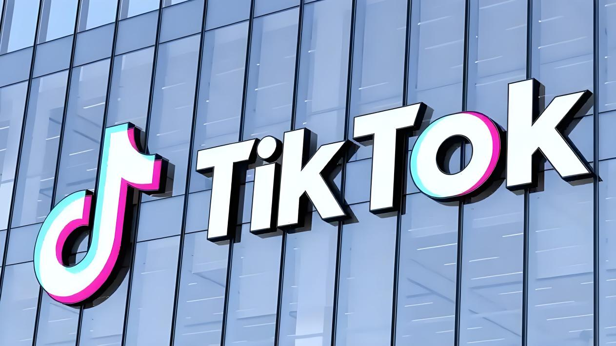 Breaking brand boundaries: How TikTok activates loyal fans through community building?