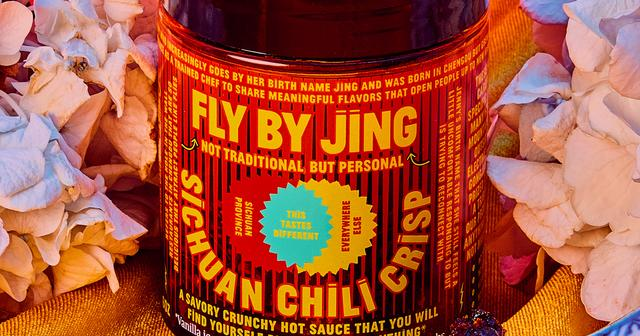 Why has Sichuan spicy sauce, which is three times more expensive than Lao Gan Ma, become an American internet celebrity?