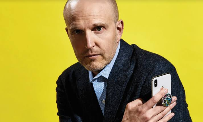 Philosophy professor doesn't teach classes to start a business, relying on mobile phone holders to earn 200 million US dollars annually!