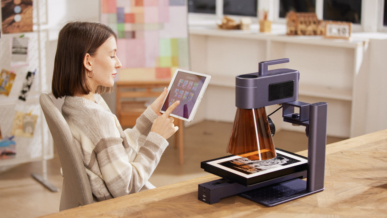 Get 300 million crowdfunding! Domestic laser engraving machines are going crazy in niche markets!