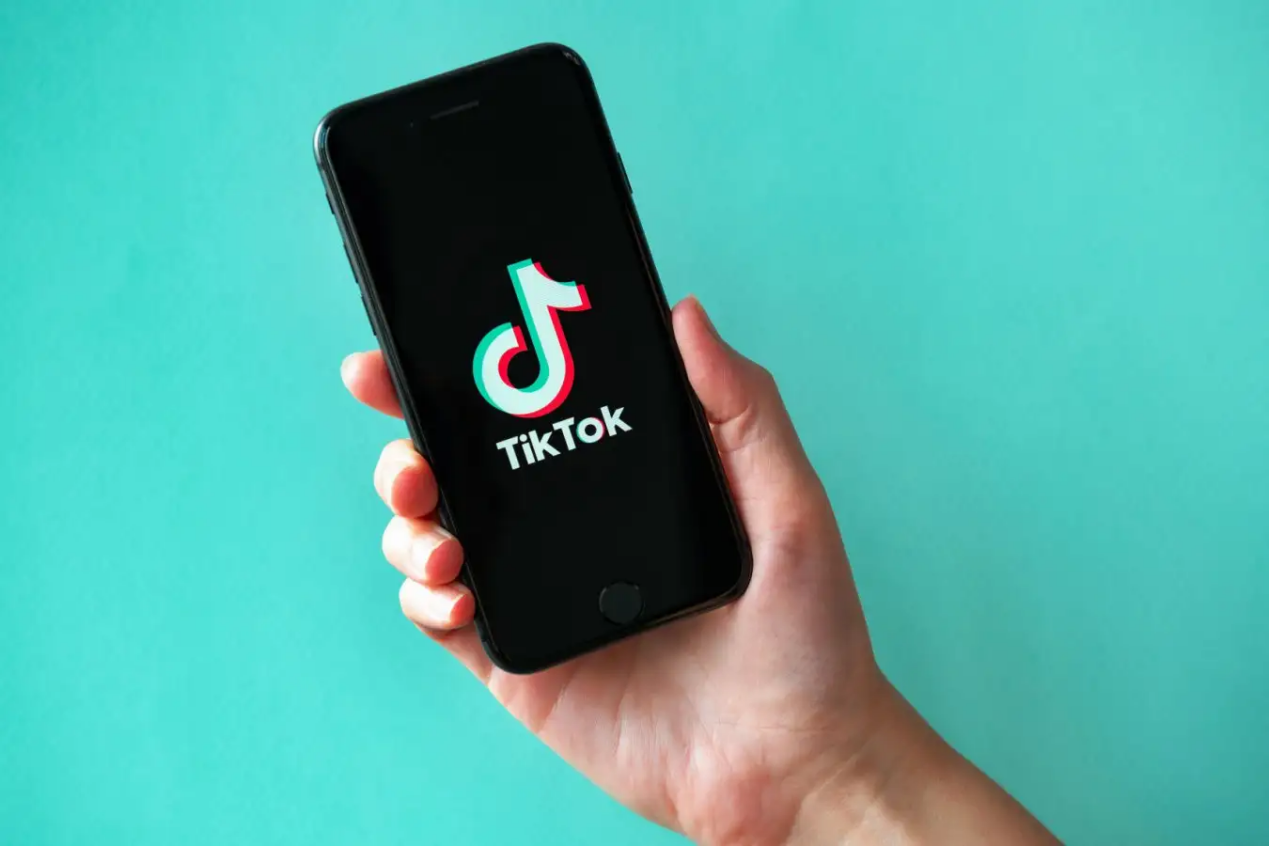 In the era of TikTok's internal competition, how can brands harvest overseas traffic through matrix tactics?